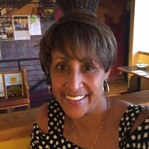 Meet your Posher, Delphia